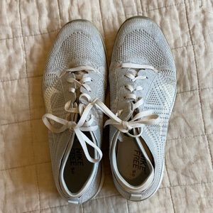 NIKE FREE 5.0 FLYKNIT RUNNING SHOES